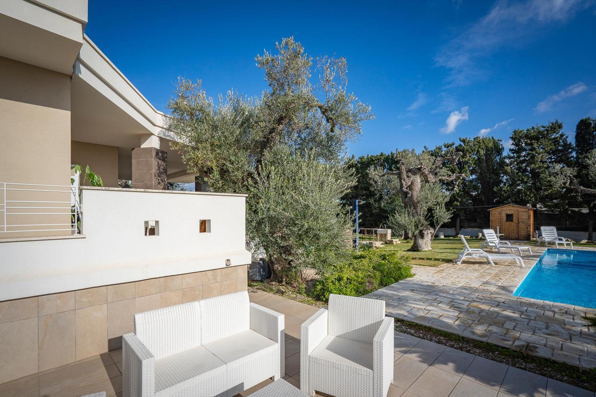 Villa Torricella With Sunny Garden Happy Rentals Leverano Exterior foto